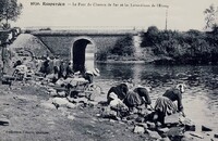 Le Pont du Chemin de Fer et les lavandières