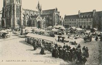 La Grande Place - Jour de Marché