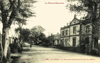 La Mairie et route de Toulouse a Revel