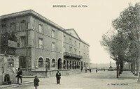 Brioude - L'Hôtel de Ville 