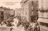 Le Monastier-sur-Gazeille - La Place de la Fromagerie