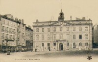 Le Puy-en-Velay - L'Hôtel de Ville 