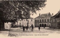 Arc-en-Barrois - Place Moreau et Monument