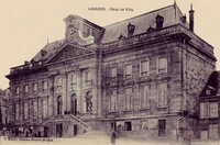 L'Hôtel de Ville 