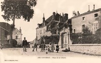 Arc-lès-Gray - Place de la Liberté