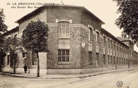 Les Écoles Rue Roussel