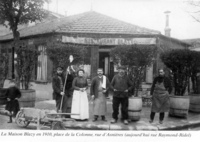 La Maison Blazy en 1910, place de la Colonne, rue d'Asnières