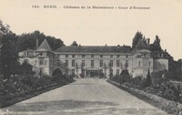 Château de la Malmaison- Cour d'Honneur