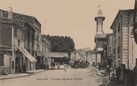 La Place côté de la Fontaine