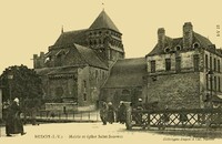 Mairie et Église Saint-Sauveur