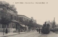 L'Arrêt du Tram -Hôtel de la Houle