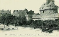 Le Château et la Place Saint-Vincent