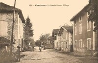Chantesse - La Grande Rue du Village