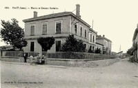 La Mairie et Groupe Scolaire