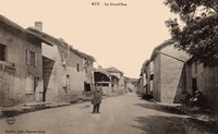 Ruy-Montceau - La Grand 'Rue 
