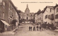 Saint-Jean-de-Bournay - Rue de L'Hôtel de Ville