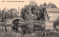  Les Ruines d'un pont Moyen-Age - Lavandières