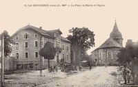 La Place, la Mairie et l'Eglise