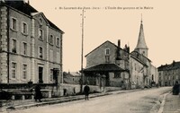 L'École des garçons et la Mairie