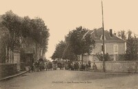 Une Avenue vers la Gare