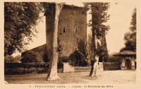 Vicq-d'Auribat - l'Église  Le Monument des Morts