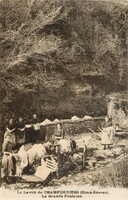 CHAMPDENIERS - La Grande Fontaine - Lavoir public