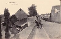 ETAMPES  - Rue de Saclas  - Lavoir