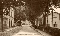 LA CÔTE-SAINT-ANDRÉ - Avenue Berlioz - Bains-Lavoir