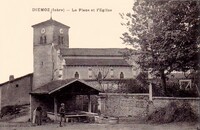 DIÉMOZ - La Place et L'Eglise