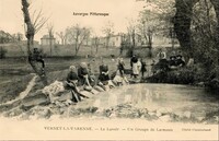 VERNET la VARENNE  - Le Lavoir - Un Groupe de Laveuses