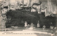 ROYAT-les-BAINS  - La Grotte des Laveuses