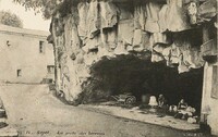 ROYAT - La Grotte des Laveuses