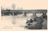 AUTUN - Pont Saint-Andoche -Lavandières