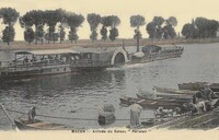 MACON  - Arrivée du Bateau -Parisien - Lavandières