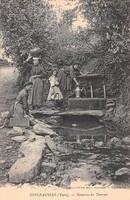 ESPERAUSSES  - Fontaine du Terront - Lavandières