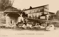 VALENCE D'AGEN - Fontaine et Lavoir