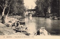 MANTES  - Vieux Moulin de Dennemont - Lavandière