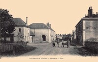 Saint-Amand-Longpré - Avenue de la Gare