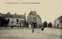 La Poste et la route de Châteaubriant