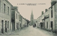 La Chapelle-sur-Erdre - La Grande Rue Clocher de L'Eglise