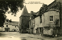 Place de l'Église, Maisons Anciennes