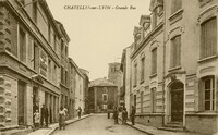 Chazelles-sur-Lyon - La Grande Rue