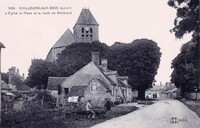 L'Eglise la Place et la Route de Gallerand