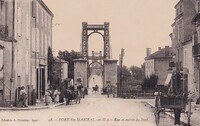 Port-Sainte-Marie - Rue et Entrée du Pont