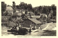 Sabadel-Lauzès - Fontaine et Lavoir