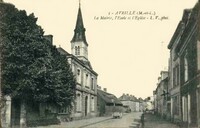 La Mairie, L'Ecole et L'Eglise