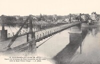 Vue à vol d'oiseau du Pont suspendu sur la Loire