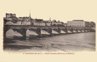 Pont Cessart, Château et Théâtre   