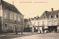 Place de L'Hôtel de Ville 