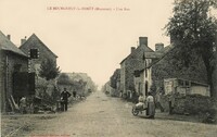 Le Bourgneuf-la-Forêt - Une Rue du Village